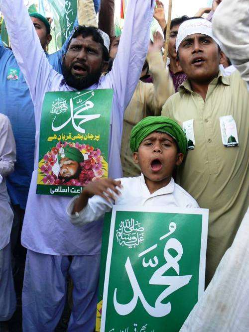 جماعت اسلامی کراچی کے ”تحفظ ناموس رسالت مارچ “ کی تصویری جھلکیاں