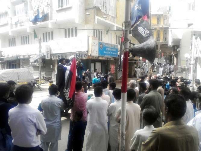 کراچی، شیعہ علماء کونسل کا سانحہ لاہور اور زائرین کو سیکیورٹی فراہم نہ کرنے کیخلاف احتجاجی مظاہرہ
