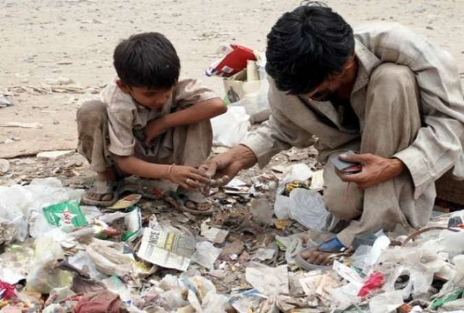 پاکستان میں 5 کروڑ 90 لاکھ افراد باضابطہ طور پر غریب قرار