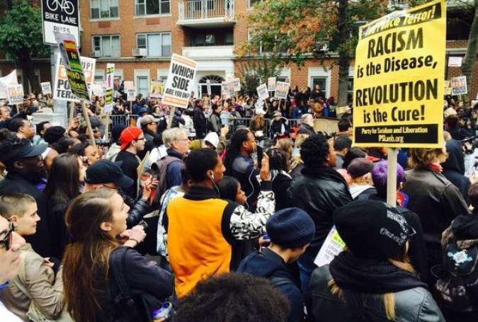 تظاهرات فعالان ضد نژادپرستی علیه پلیس آمریکا