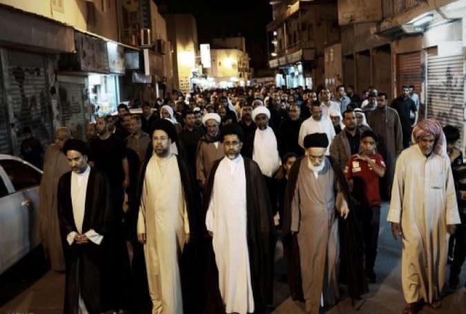 جدایی دین از سیاست در بحرین؛ فعالیت خطیبان دینی در امور سیاسی ممنوع شد!