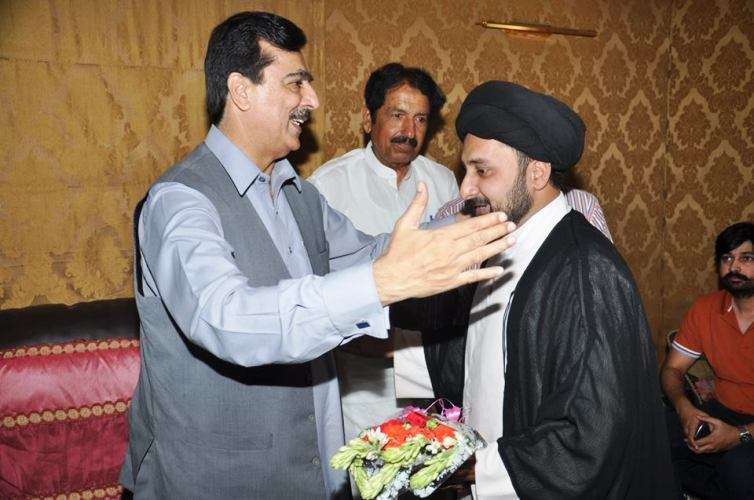 شیعہ علماء کونسل ملتان کے وفد کی سابق وزیر اعظم یوسف رضا گیلانی سے ملاقات، بیٹے کی بازیابی پر مبارکباد