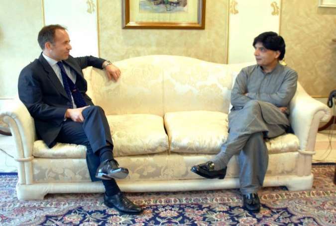 وزیر داخلہ چوہدری نثار سے برطانوی ہائی کمشنر تھامس ڈریو کی ملاقات