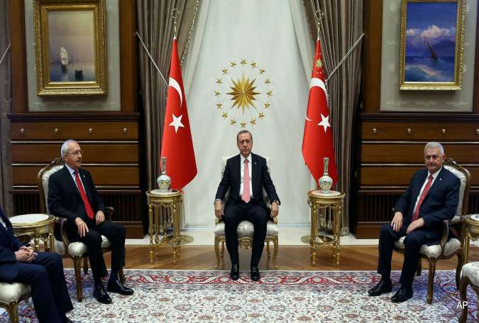 Erdoğan’s Coup: Purging Domestic Critics, Gaining External Allies