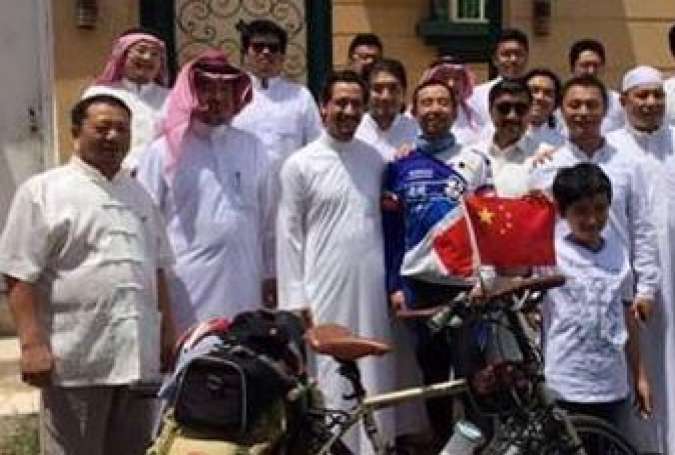 چینی شہری حج کرنے کیلئے سائیکل پر سعودی عرب پہنچ گیا