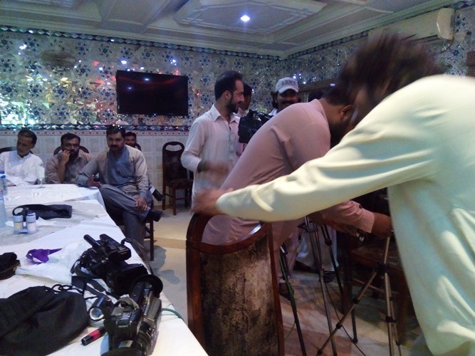 ڈی آئی خان، مقامی ہوٹل میں قائد وحدت کی پرہجوم پریس کانفرنس