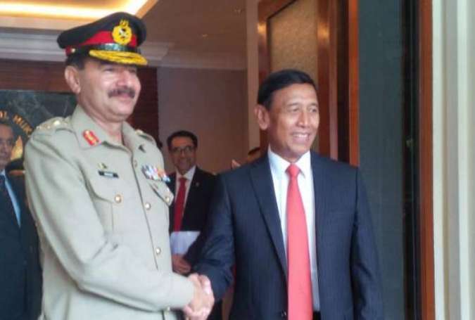 Menkopolhukam Wiranto dan Panglima Angkatan Bersenjata Pakistan Jenderal Rashad Mahmood (Viva)