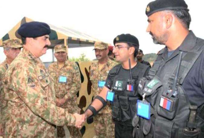 افواج پاکستان کی بہادری اور صلاحتیوں پر کسی کو شک نہیں ہونا چاہئے، ہر خطرے سے نمٹنے کیلئے تیار ہیں، جنرل راحیل شریف