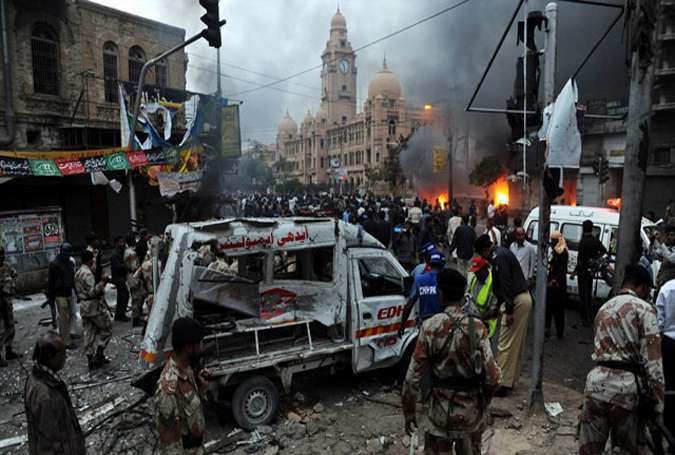 کراچی، سانحہ عاشورہ دھماکہ کیس، 7 سال بعد بھی ملزمان کا سراغ نہ مل سکا، مقدمہ التوا کا شکار