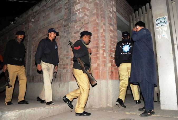 لاہور پولیس کا کریک ڈاؤن، تحریک انصاف اور مسلم لیگ (ق) کے درجنوں کارکن گرفتار کر لئے