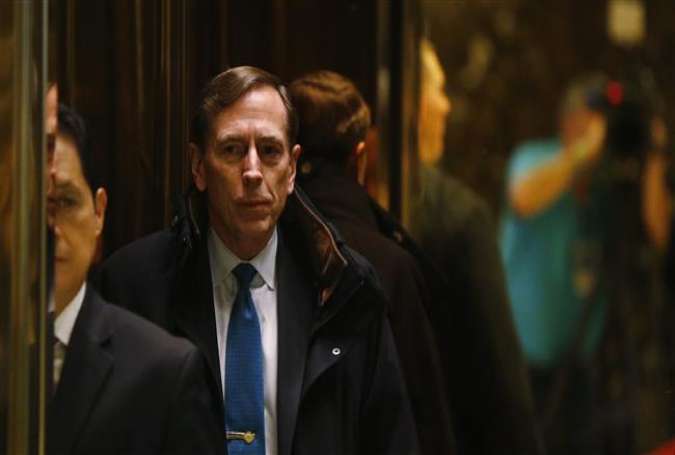Former CIA director David Petraeus arrives to meet with US President-elect Donald Trump at Trump Tower in New York, November 28, 2016.
