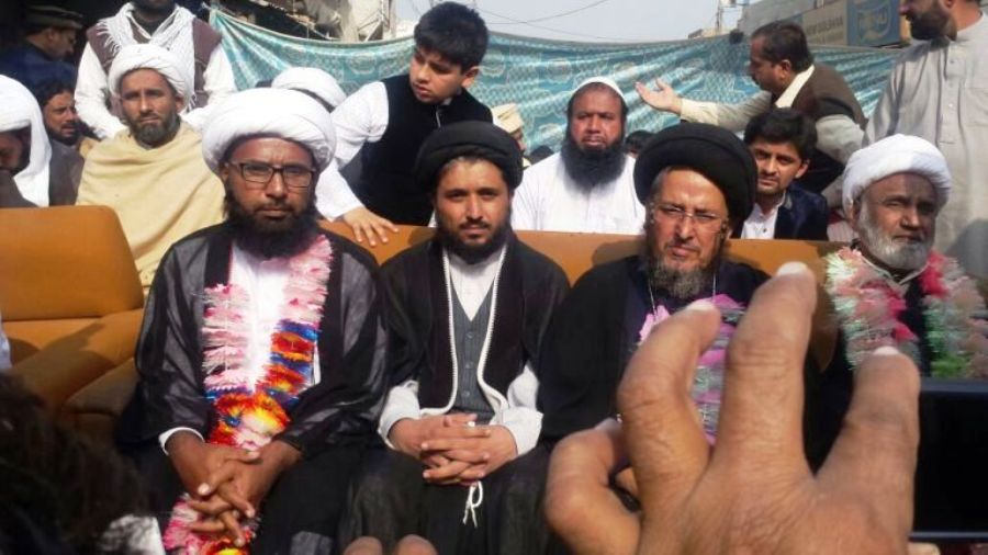 بھکر، میلاد النبیﷺ کے جلوس میں شیعہ علماء کے وفد کی شرکت