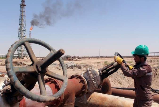 العراق يتطلع لسعر 65 دولاراً لبرميل النفط