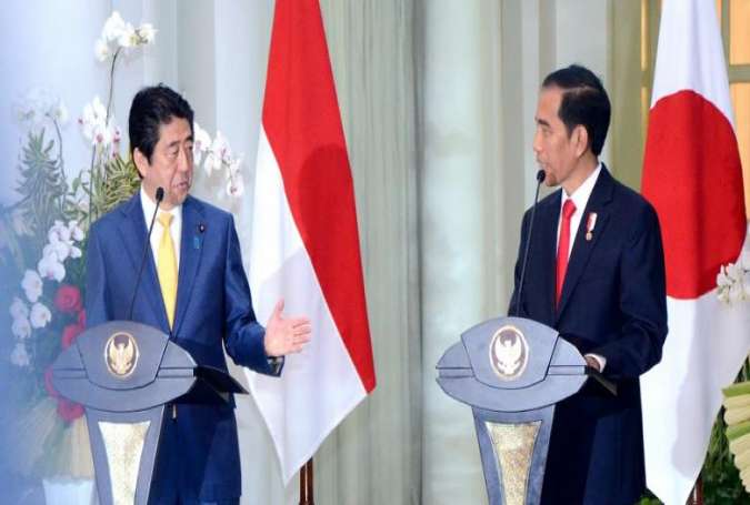 Pernyataan Pers Bersama Presiden Jokowi dan PM Shinzo Abe, di Istana Kepresidenan Bogor, Jabar, Minggu (15/1/2017) sore