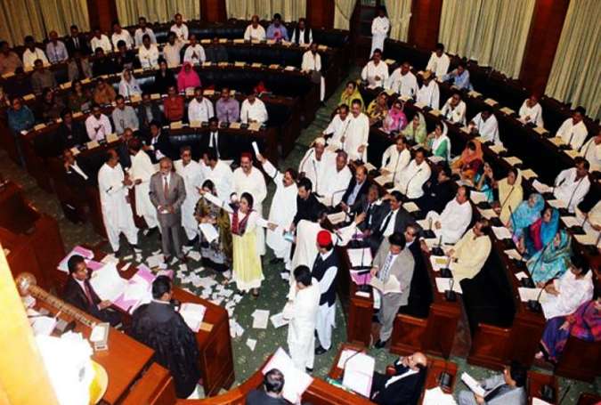 الیکشن کمیشن کیجانب سے معطلی کے باوجود 17 اراکین سندھ اسمبلی کی اجلاس میں شرکت