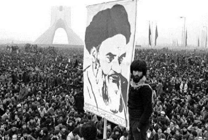 انقلاب اسلامی ایران کی کامیابیوں میں دین کا کردار