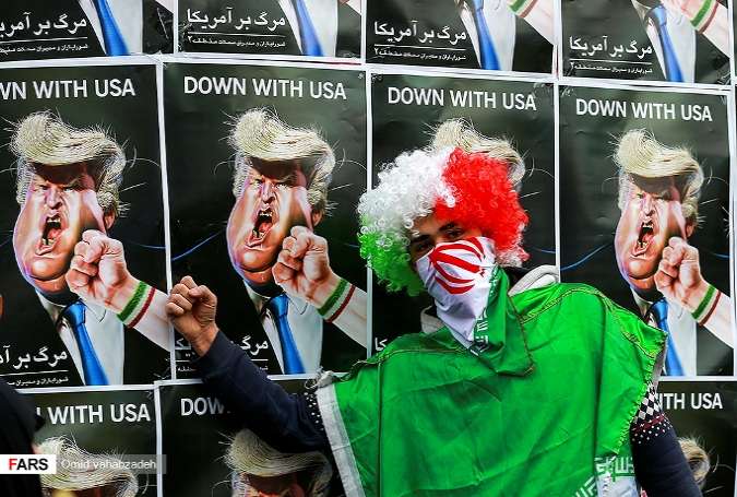 امریکی دھمکیوں کا منہ توڑ جواب، ایران کی فضائیں مردہ باد امریکہ، مردہ باد اسرائیل کے فلک شگاف نعروں سے گونچ اٹھیں