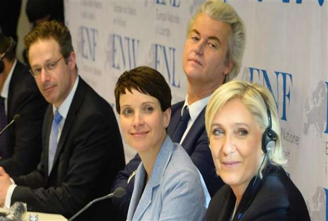 Ultra-right leaders of French National Front Marine Le Pen (R), Dutch Party for Freedom Geert Wilders (2nd L), and German AFD Frauke Petry (2nd R) pose for the press in Koblenz, western Germany on Jan. 21, 2017.