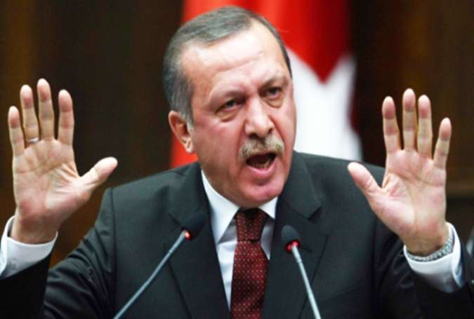 ترکی آمریت کیجانب گامزن