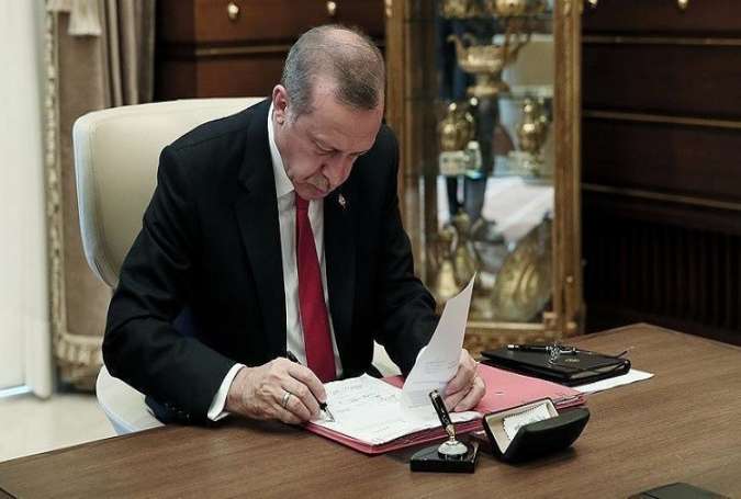 أردوغان: المطالعة تسعفني في إرساء أفق جديد خدمة لشعبي