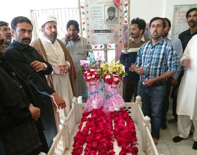 شیعہ علماء کونسل اور جے ایس او کے رہنماؤں کی ڈاکٹر محمد علی نقوی شہید کےمزار پر حاضری