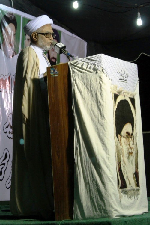 کراچی، بیداری ملت سیمینار سے مولانا مرزا یوسف حسین خطاب کر رہے ہیں