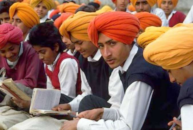 مردم شماری کے دوسرے مرحلے میں سکھ مذہب کا خانہ شامل کرنیکا حکم