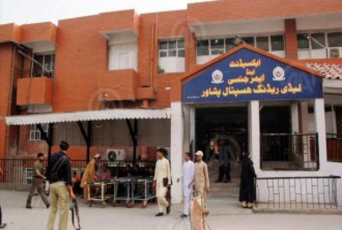 پشاور کے سرکاری ہسپتالوں میں او پی ڈی کی دوسری شفٹ شروع