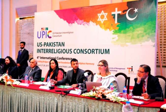 لاہور، امریکی قونصلیٹ کے زیراہتمام دکھاوے کی بین المذاہب ہم آہنگی کانفرنس اختتام پذیر ہوگئی