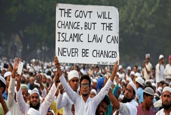 بھارت، مسلم پرسنل لاء نشانے پر