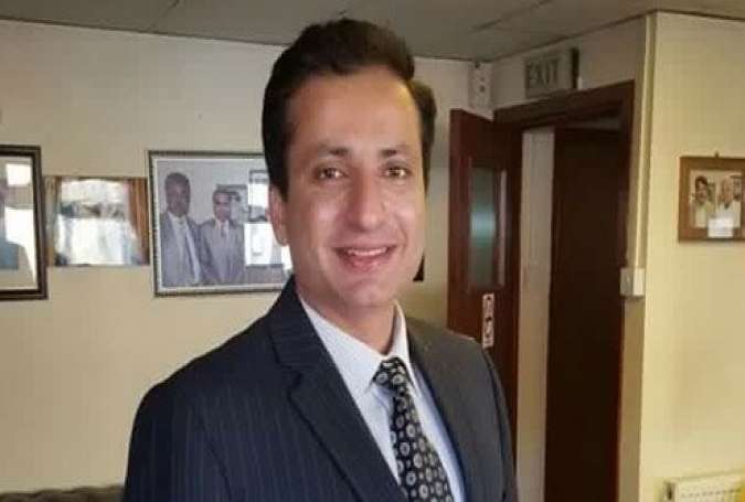 عمران خان پانامہ کا فیصلہ عدلیہ پر چھوڑ دیں اور الیکشن کمیشن میں غیر ملکی فنڈنگ کا جواب دیں، بیرسٹر محسن شاہنواز