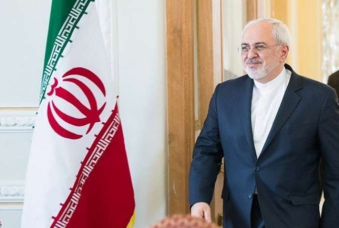 واکنش ظریف پس از دیدن سلاح های ایرانی