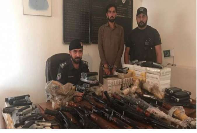 پشاور موٹروے کی بروقت کارروائی، اسلحہ اسمگل کرنیکی کوشش ناکام