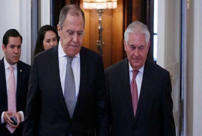 گفتگوی انتقادی لاوروف با تیلرسون/ مسکو از مواضع واشنگتن متاسف است