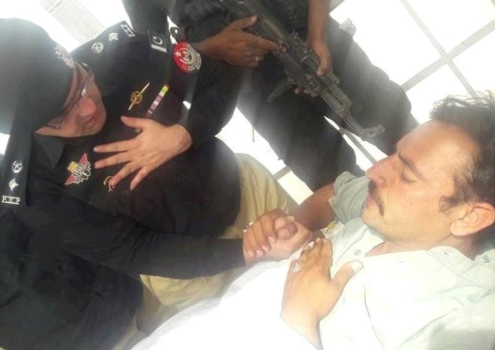 ڈی آئی خان، ملانہ کے قریب مبینہ پولیس مقابلہ، زخمی