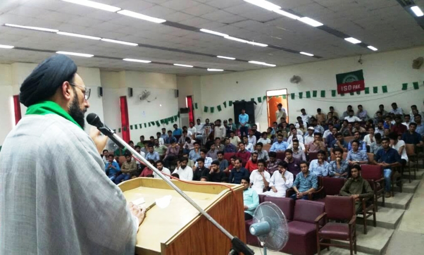 کراچی، آئی ایس او کے زیر اہتمام وفاقی جامعہ اردو میں یومِ مصطفیٰ (ص) سے علامہ صادق تقوی خطاب کر رہے ہیں