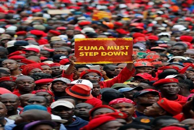 رئيس جنوب أفريقيا: أجهل لماذا يتظاهر الشعب