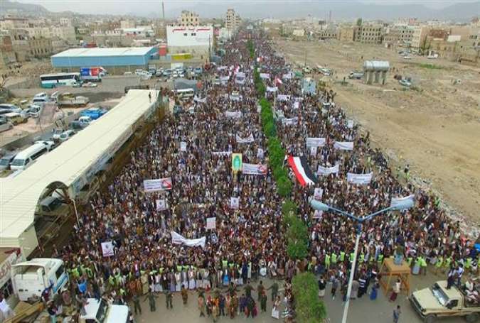 Yemenis Hold Mass Rally against US-Backed Saudi Aggression