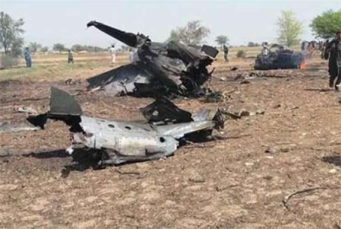میانوالی، پاکستان ائیر فورس کا ایف سیون پی جی طیارہ فنی خرابی کے باعث گر کر تباہ