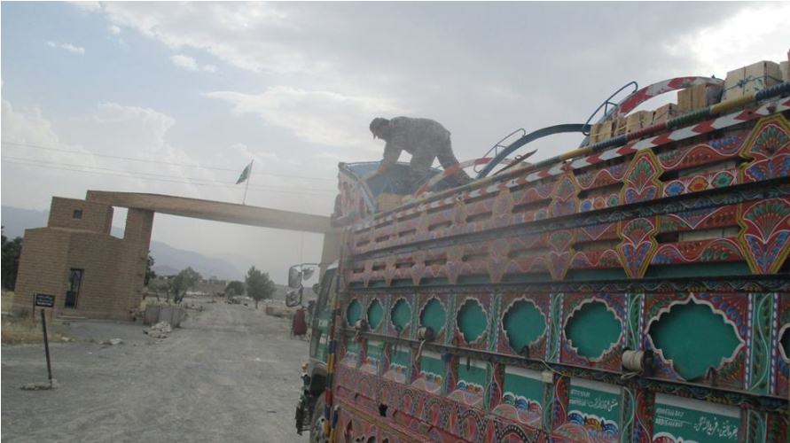 کرم ایجنسی کیساتھ منسلک پاک افغان سرحد عام تجارت کیلئے کھول دی گئی