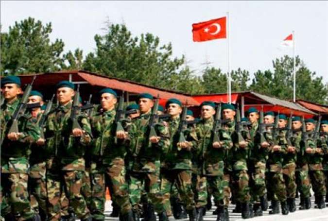 ورود اولین گروه از نظامیان ترکیه ای به قطر