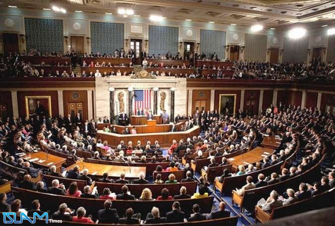 سناتورهای آمریکایی خواستار مجوز کنگره برای عملیات نظامی در سوریه شدند