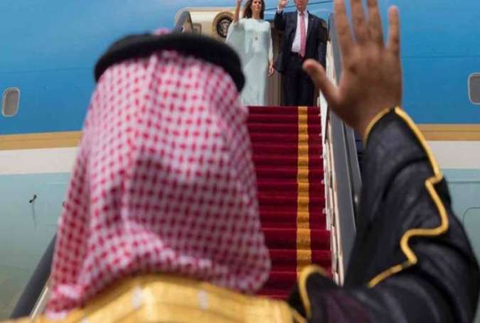 ترامپ: در مقابل میلیاردها دلار به عربستان سفر کردم