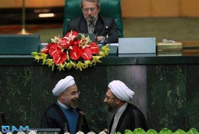 روحاني يؤدي اليمين الدستورية في 5 آب القادم