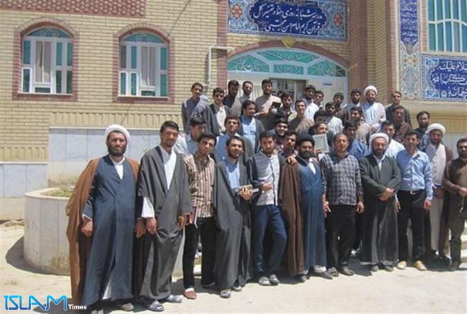 قرية ايرانية تحولت إلى مركز دولي لحفظ القرآن الكريم
