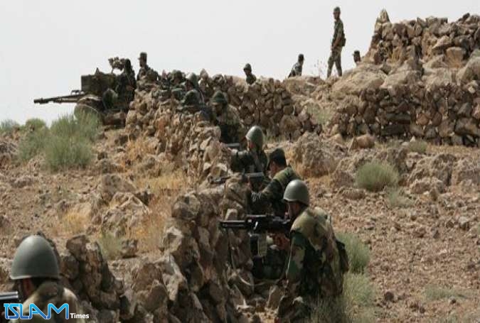 الجيش السوري على مرمى حجر من "السخنة"