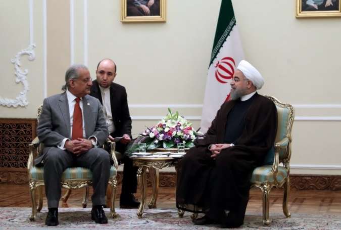 پاکستانی سینیٹ کے چیئرمین کی ایرانی صدر سے ملاقات، ایران پاکستان کی سکیورٹی کو اپنی سکیورٹی سمجھتا ہے، ڈاکٹر حسن روحانی