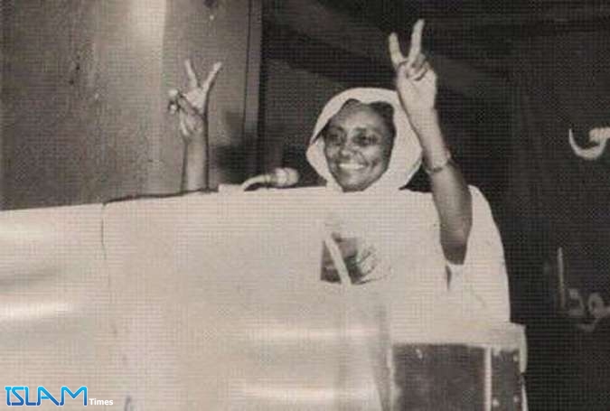 وفاة الناشطة والبرلمانية السودانية الشهيرة فاطمة إبراهيم