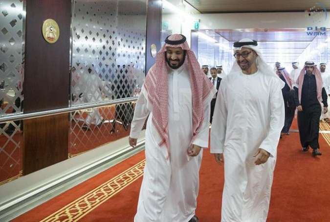 Mohammad Bin Zayed Al Nahyan, Crown Prince of Abu Dhabi (R) and Saudi Crown Prince Mohammad Bin Salman (L)