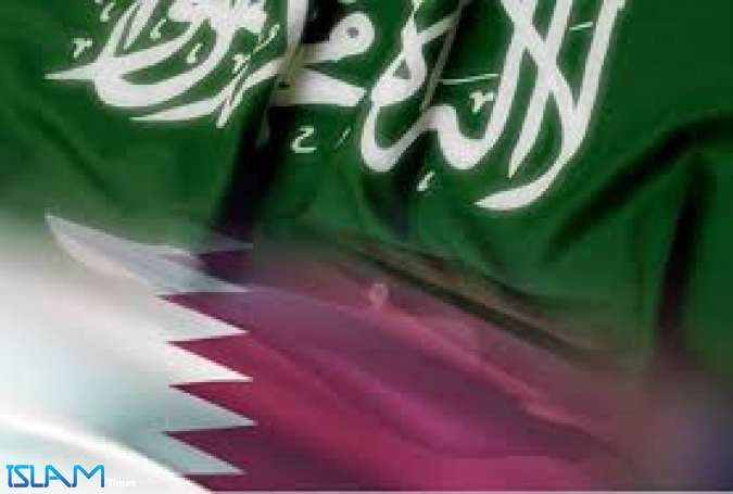سعوديون وقطريون يتفاعلون مع قرار استقبال الحجاج من قطر